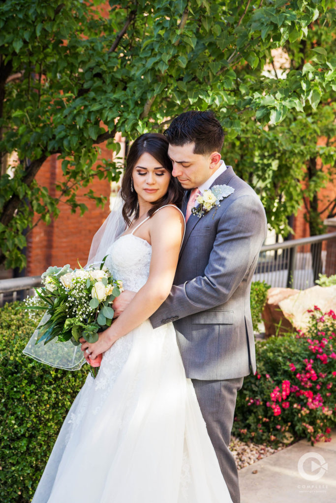 In Love Wedding Couple