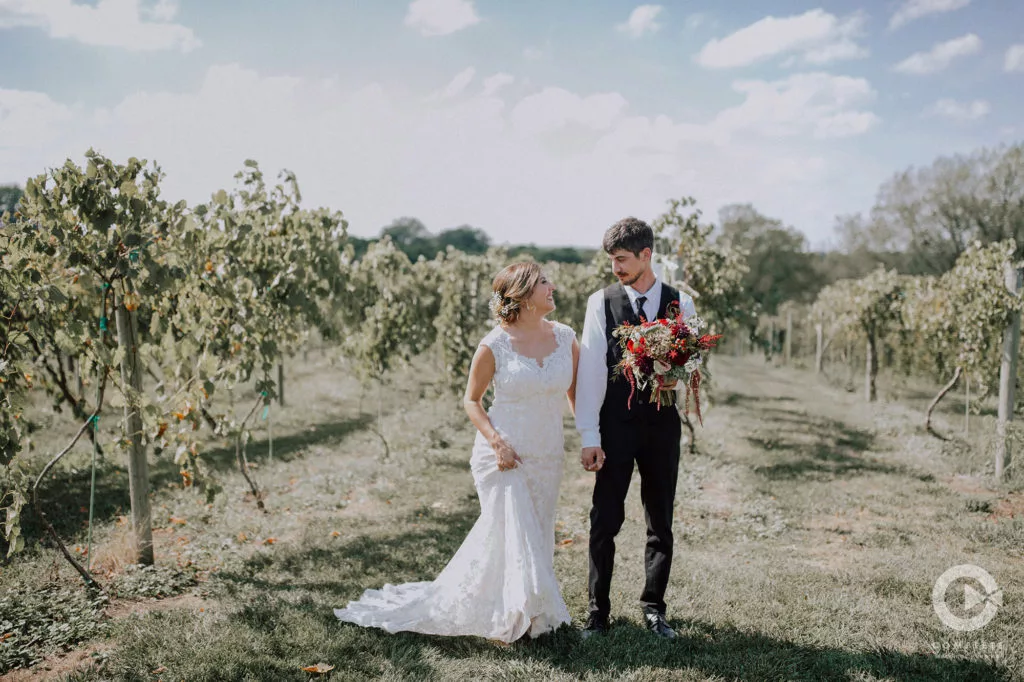 Vineyard Wedding Photography Iowa