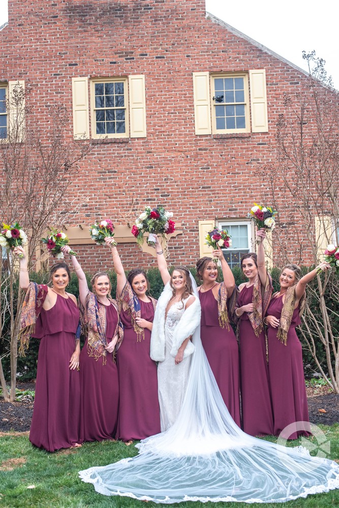 bridesmaids in Burgundy and shawls