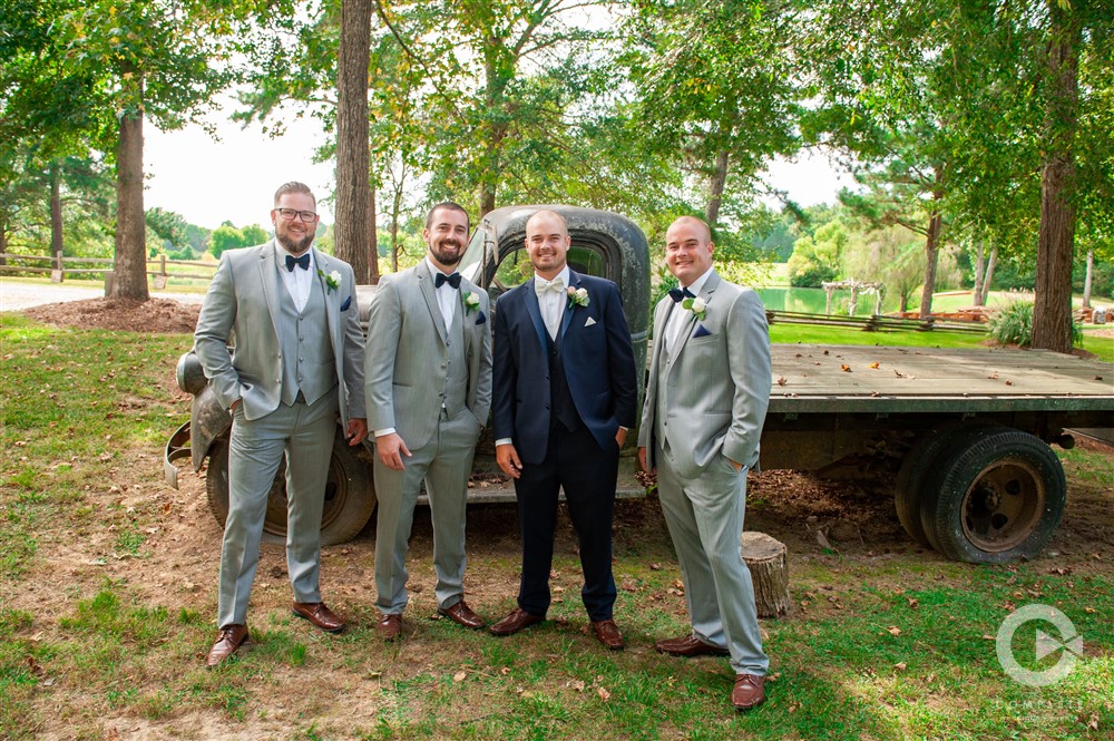 Navy and gray groomsmen styles