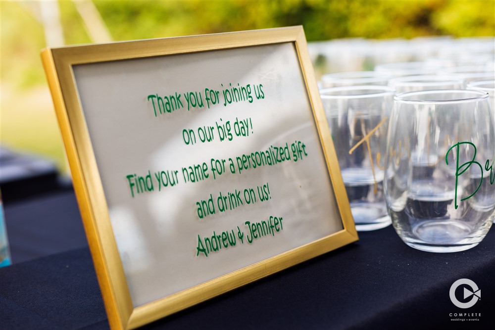 wedding bar ideas - custom cups for guests