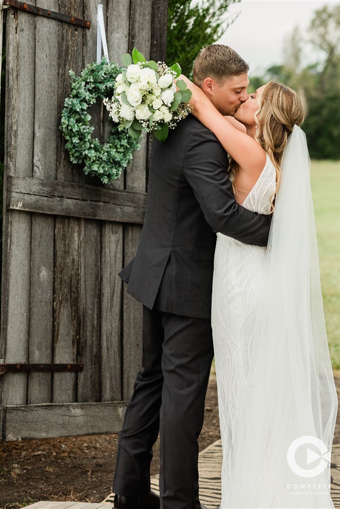 Simple long veil