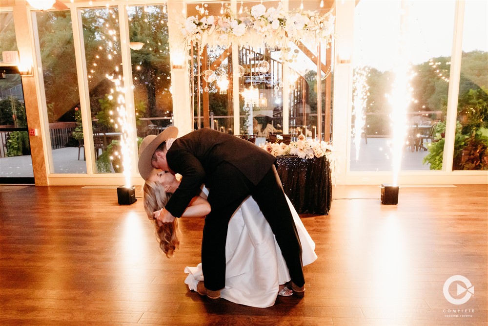 complete wedding cold sparks