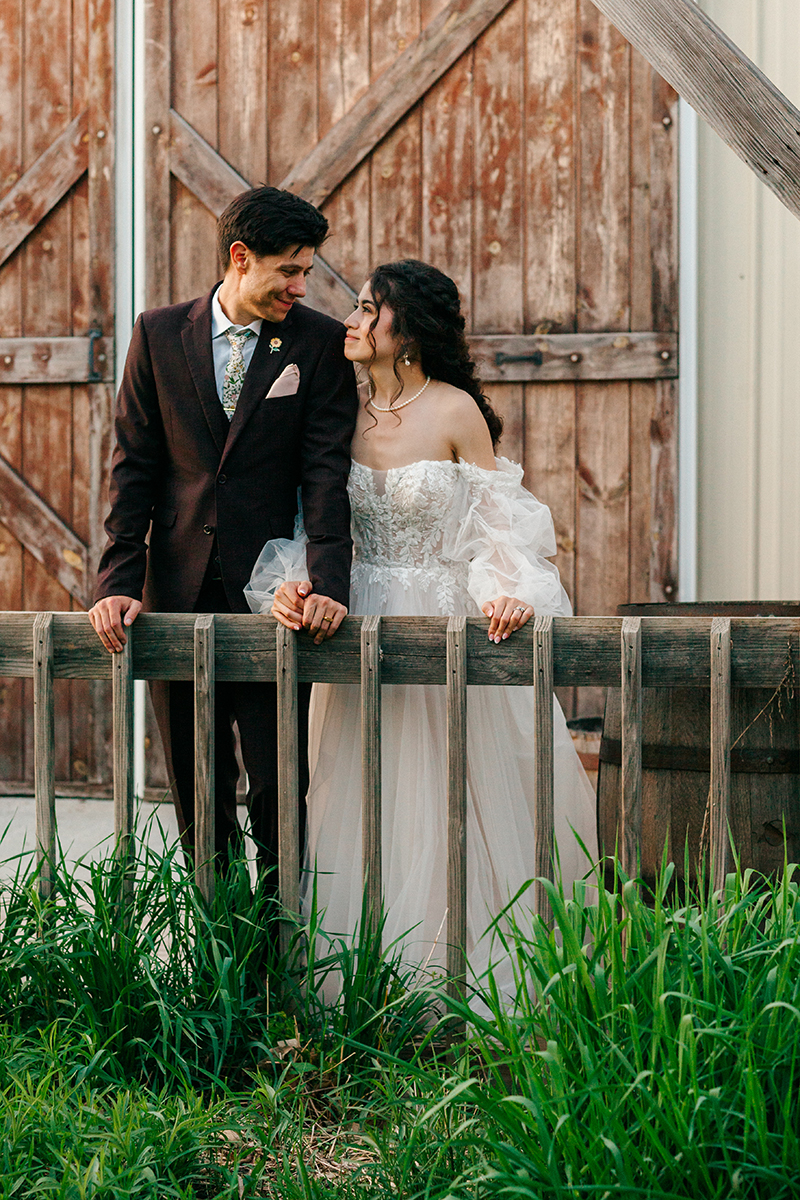 fall wedding portraits