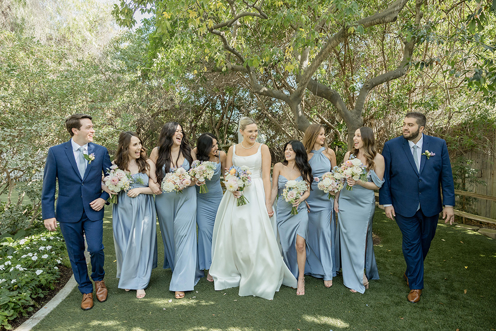 Wedding Trends / Mixed-Gender Wedding Parties