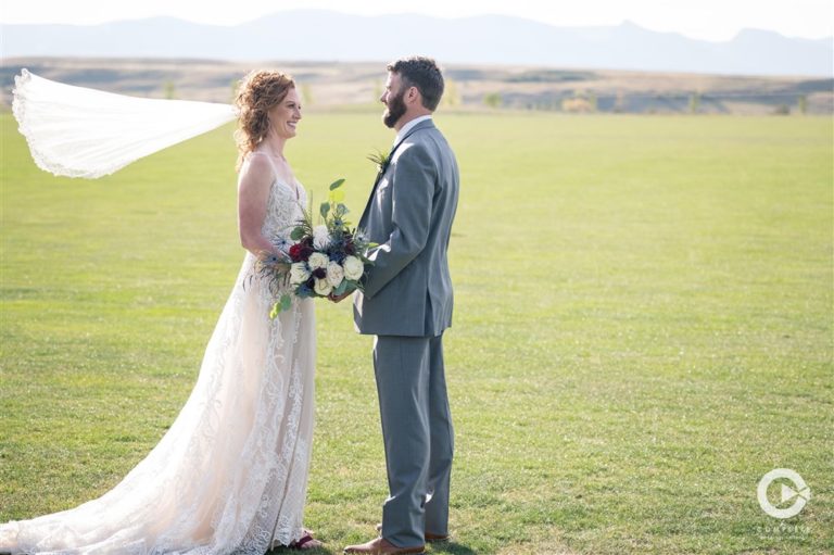 bride and groom photo in sheridan